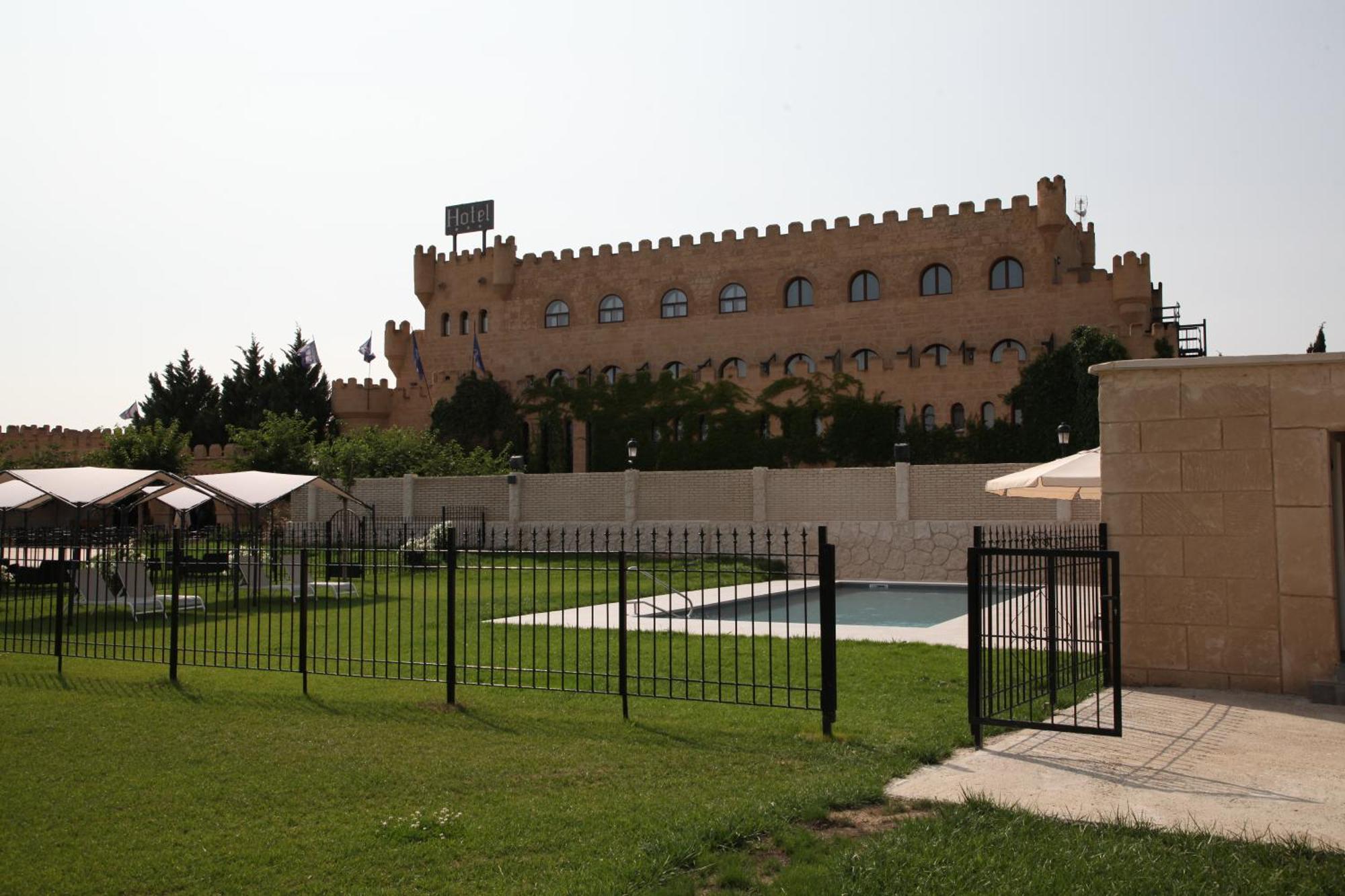 Hotel Castillo Bonavia Pedrola Eksteriør billede